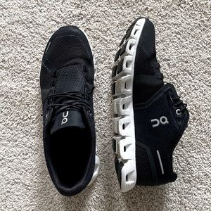 On Cloud Womens Sneaker